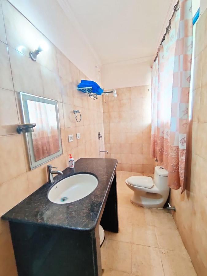 Amazing Hilltop 4 Bhk Villa With Private Pool Near Candolim Ngoại thất bức ảnh