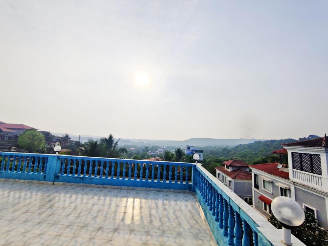 Amazing Hilltop 4 Bhk Villa With Private Pool Near Candolim Ngoại thất bức ảnh